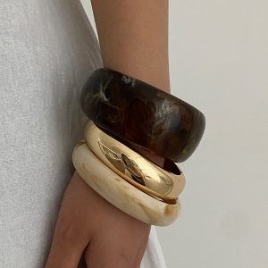 Barman Chunky Mixed‑Material Stackable Resin Bangle Set